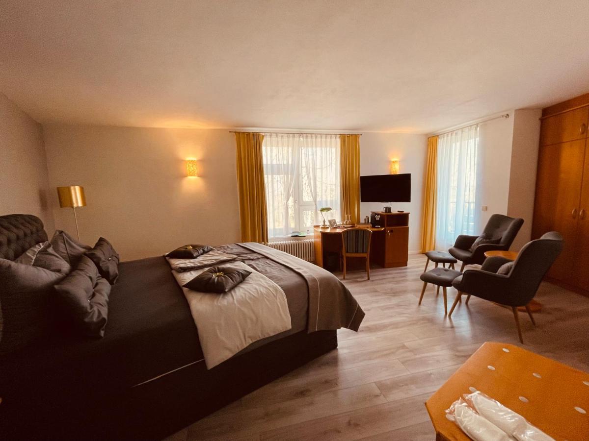 Schlosshotel Eyba 바트브랑켄부르크 외부 사진