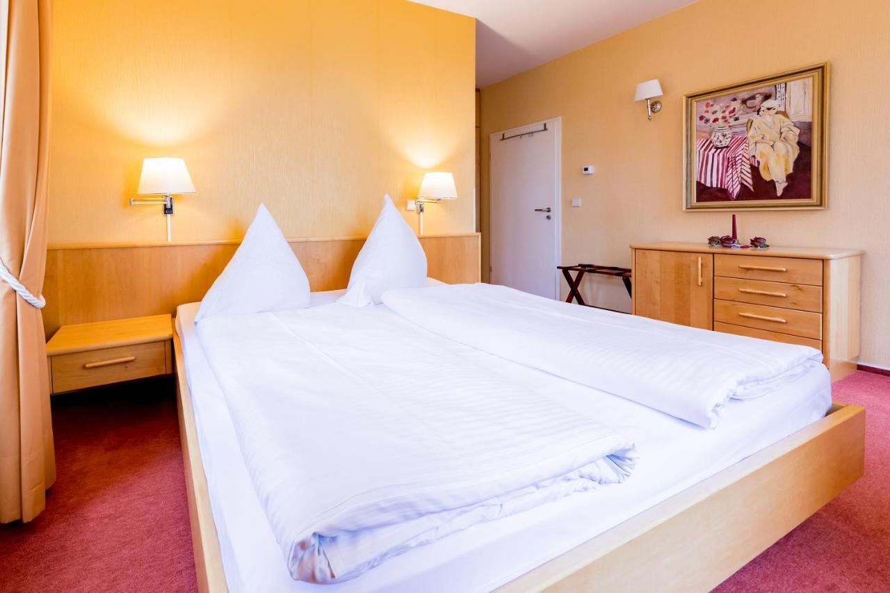 Schlosshotel Eyba 바트브랑켄부르크 외부 사진
